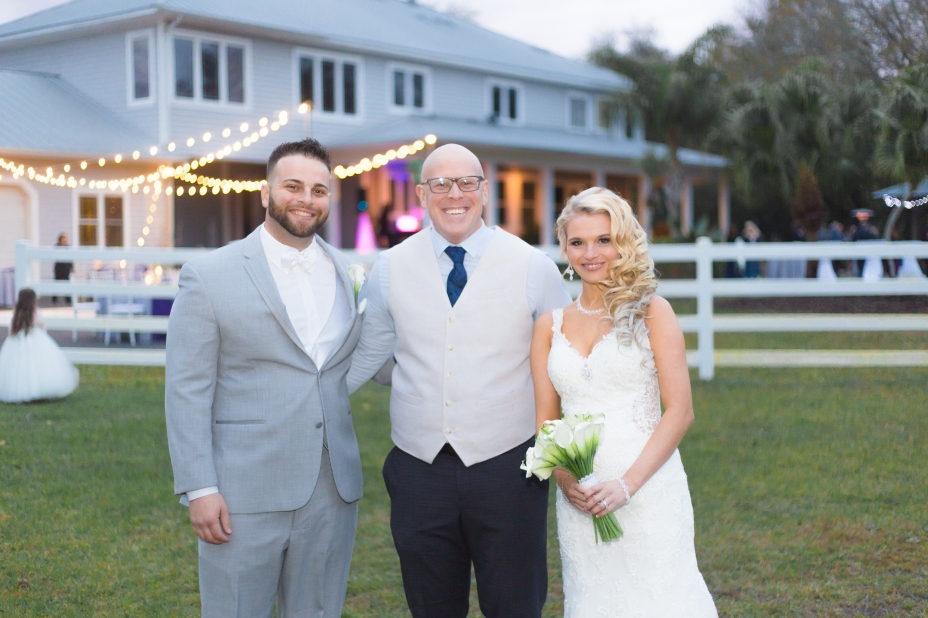 Tonya and Josh sharing their vows at the Plantation in Lutz Florida. Thank you Ardensea for the Photos.